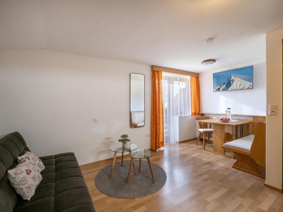 Apartment-Pension Schmiedererhof Санкт-Йоганн-ін-Тіроль Екстер'єр фото